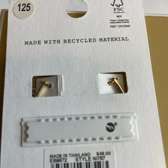 Copied - Madewell Carabiner Mini Hoop Demi Fine 14K Gold over Silver  Earrings - Picture 2 of 2